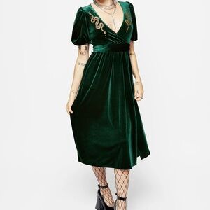 Disturbia Dark Green Velvet Midi Dress